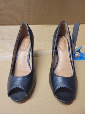 Corso Como Black Peep-Toe Heel Pump